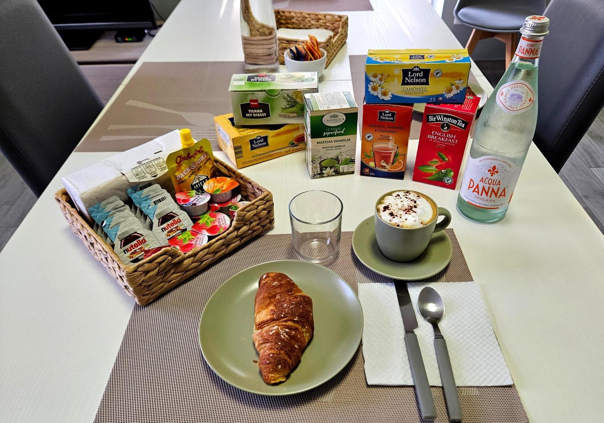 Beb Bari Napoli Bed and Breakfast Eksteriør billede